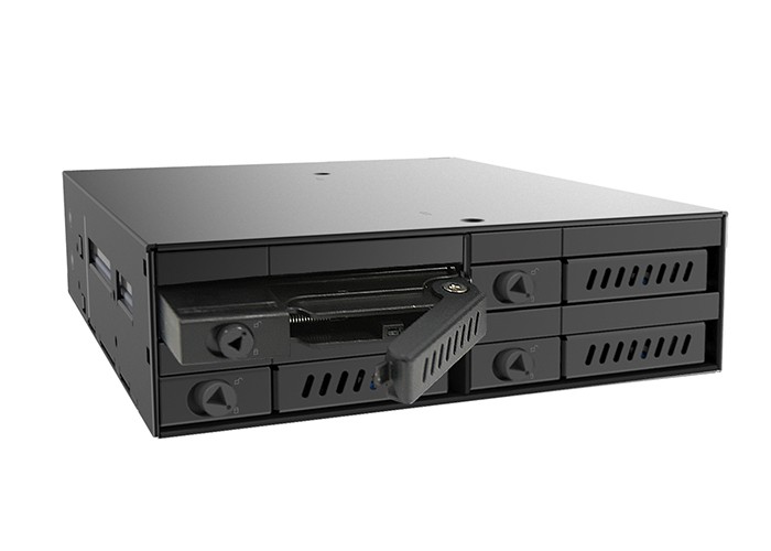   Chieftec CMR-425 HotSwap 4x2.5" HDD/SSD in 5.25"